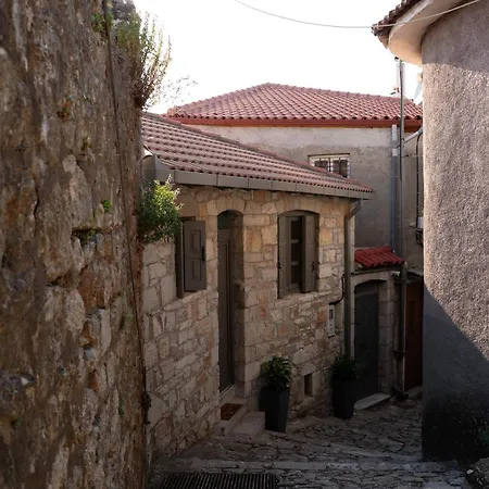 Ikian - Charming Arcadian Escape Daire *