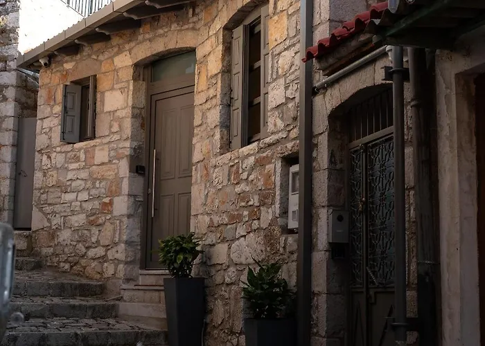 Ikian - Charming Arcadian Escape